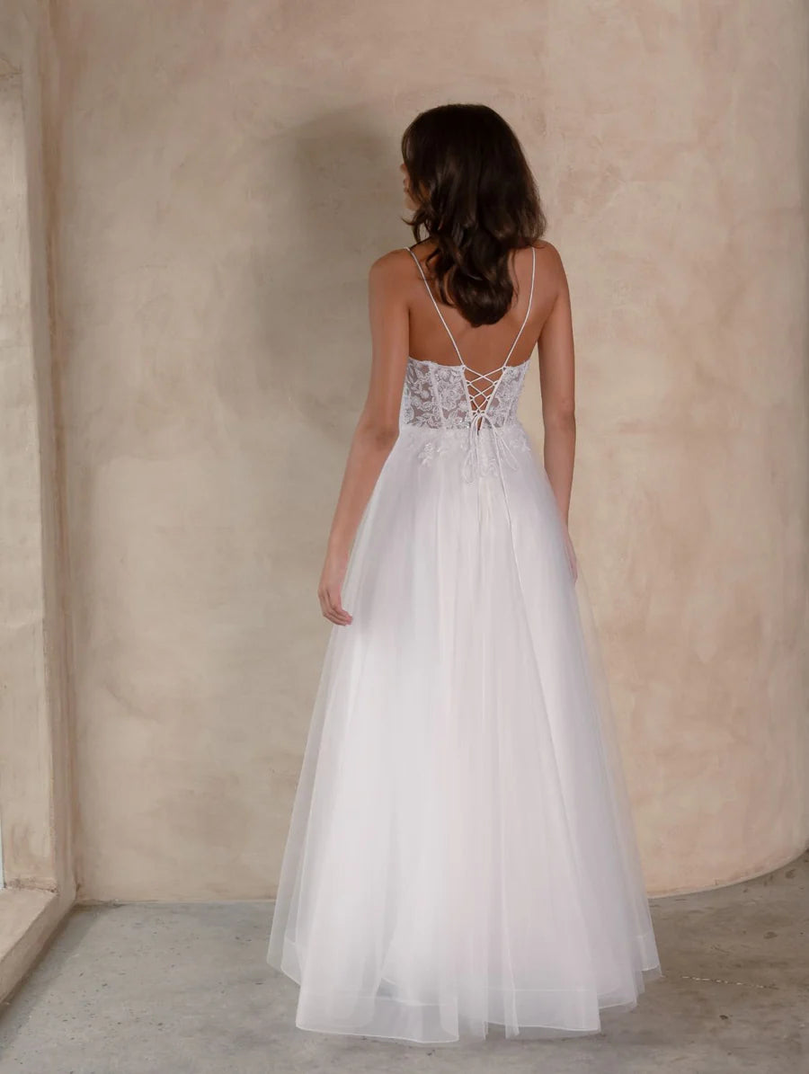 Gwyneth Dress by Tania Olsen PO25114