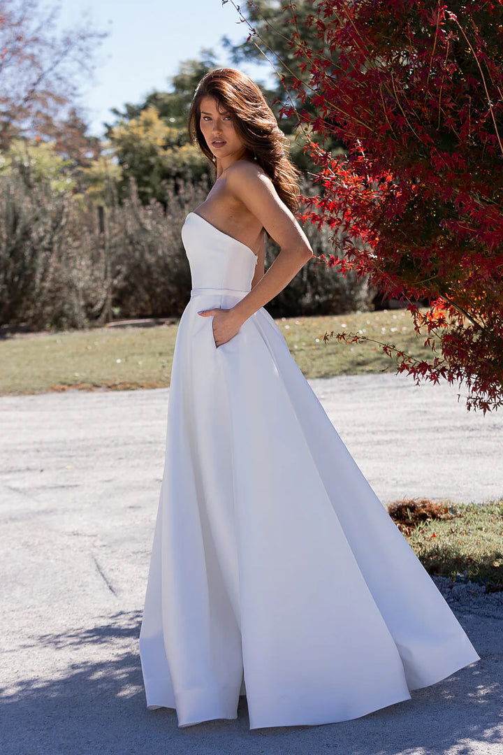 Medina Dress in White By Tania Olsen PO895