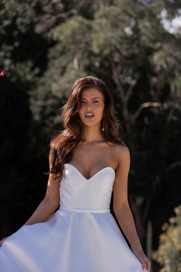 Medina Dress in White By Tania Olsen PO895