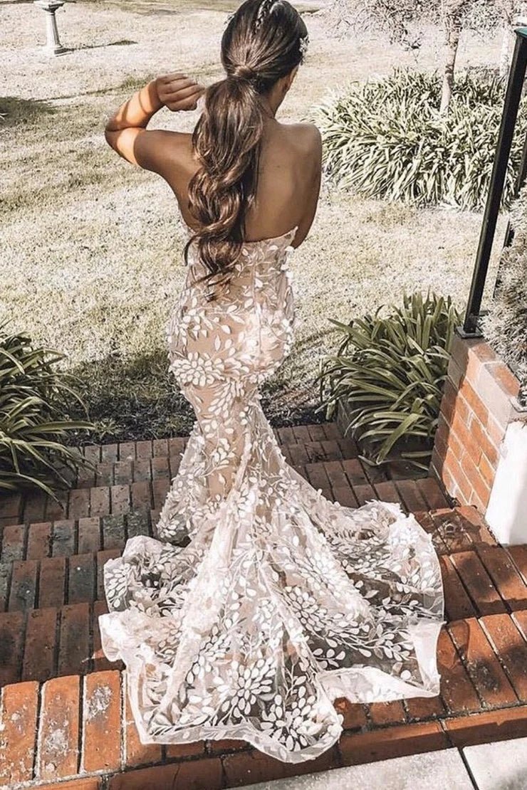 Elle Dress by Nicoletta - ElissaJay Boutique