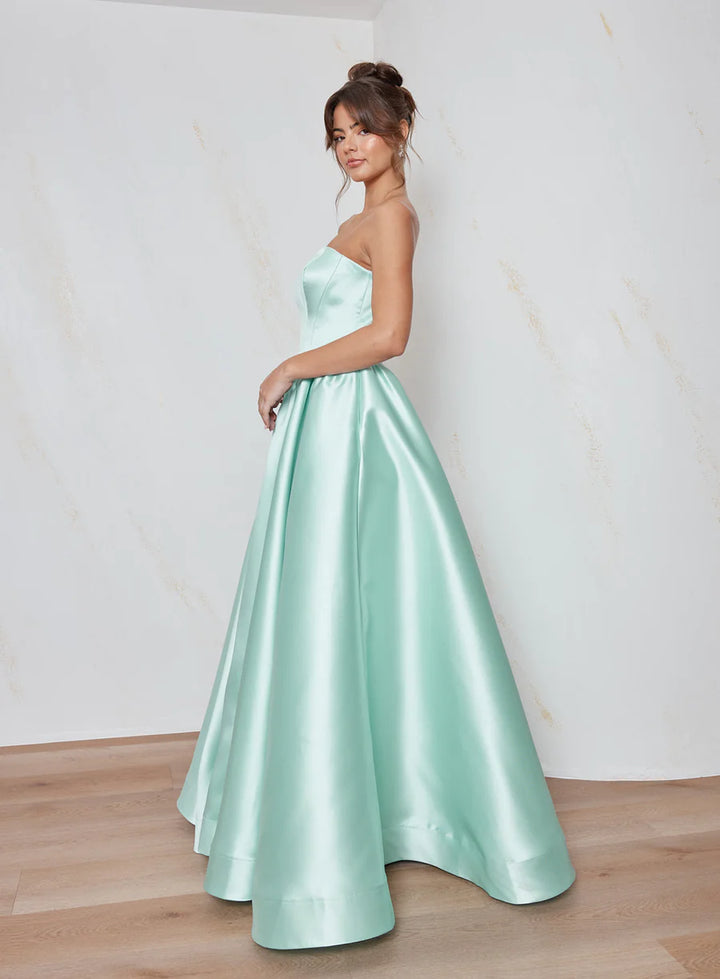 Delaney Dress by Tania Olsen PO2607