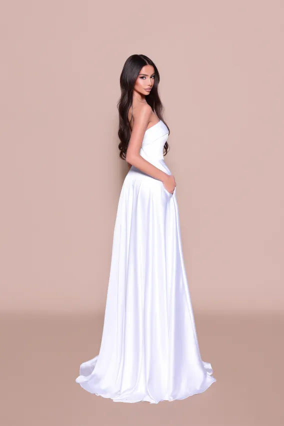 Kerrie Dress in White by Nicoletta NBM3034