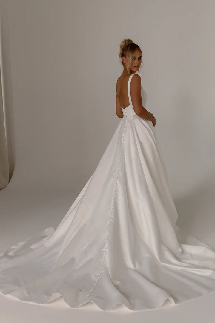 Riley Wedding Dress by Tania Olsen TC25140