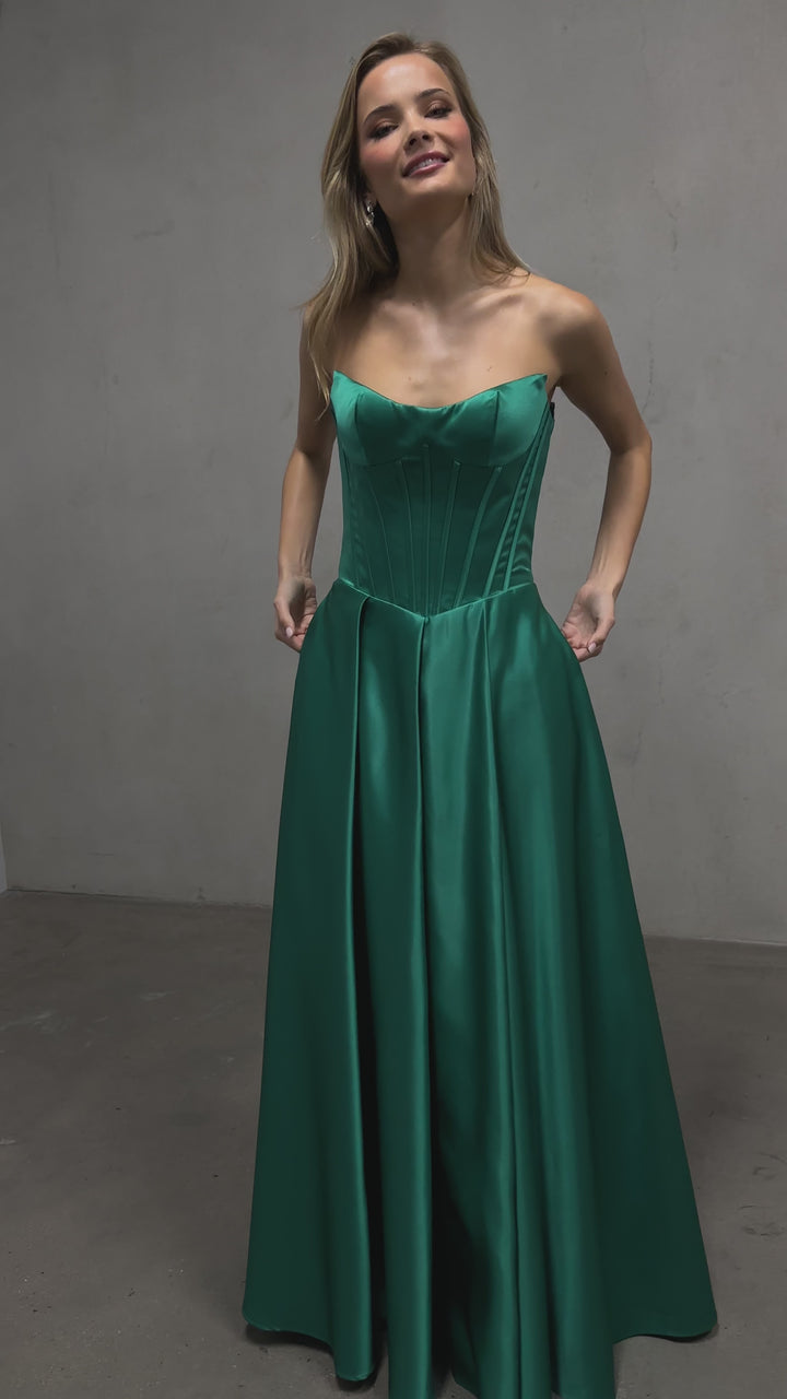 Freesia Dress by Poseur PS2533