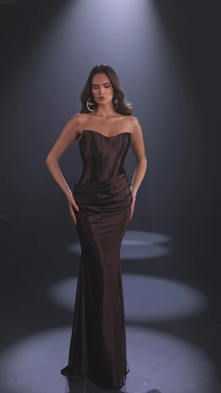 Kitty Dress by Nicoletta NC4113
